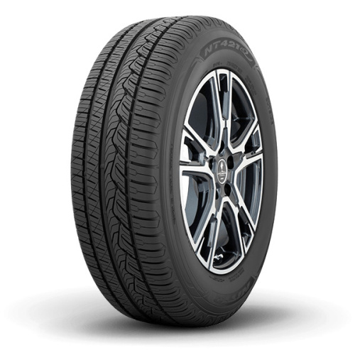 Nitto NT421Q 225/60R18 104V XL